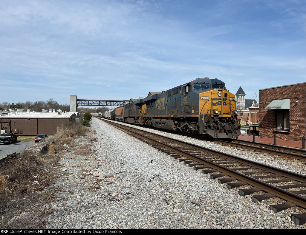 CSX 790